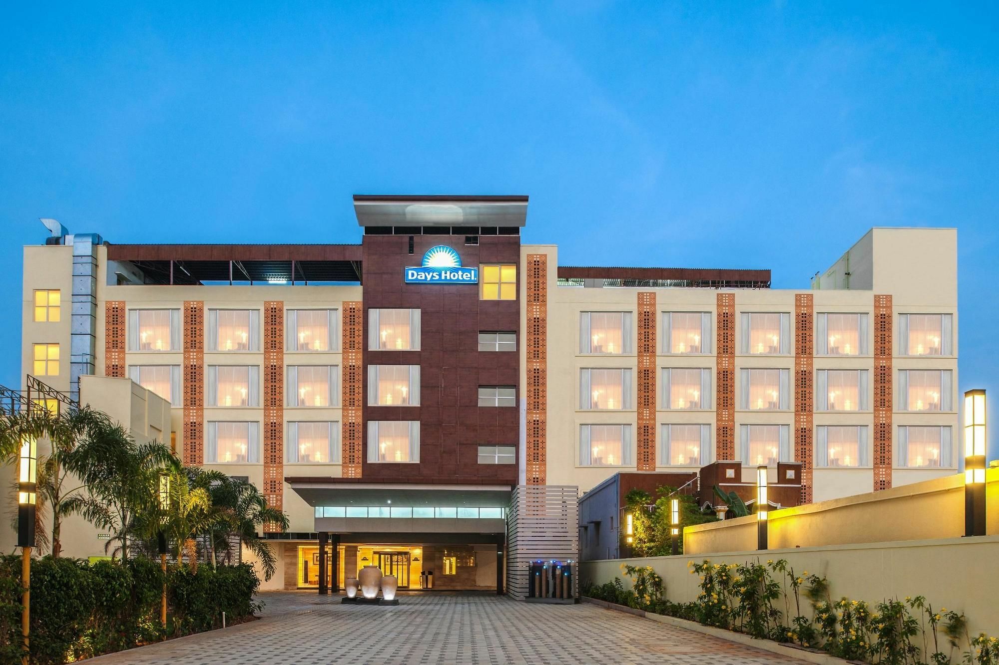 Days Hotel By Wyndham Chennai Omr Exteriör bild